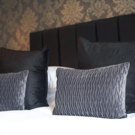 Oyo Glyn Valley Hotel Llansantffraid Llansantffraid Glyn Ceiriog Kültér fotó